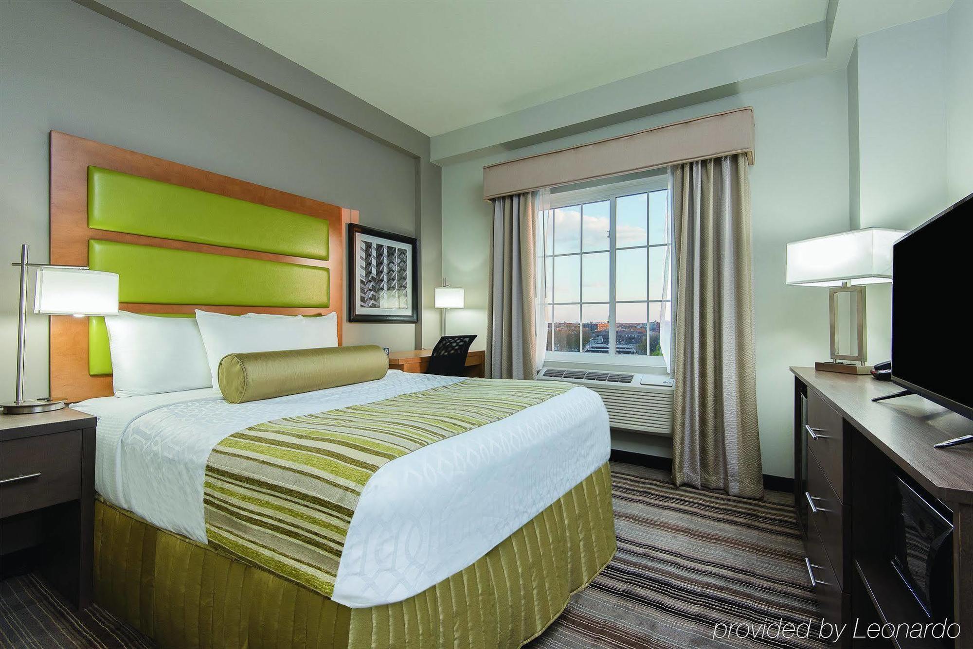 Hotel La Quinta By Wyndham Brooklyn East Nueva York Exterior foto