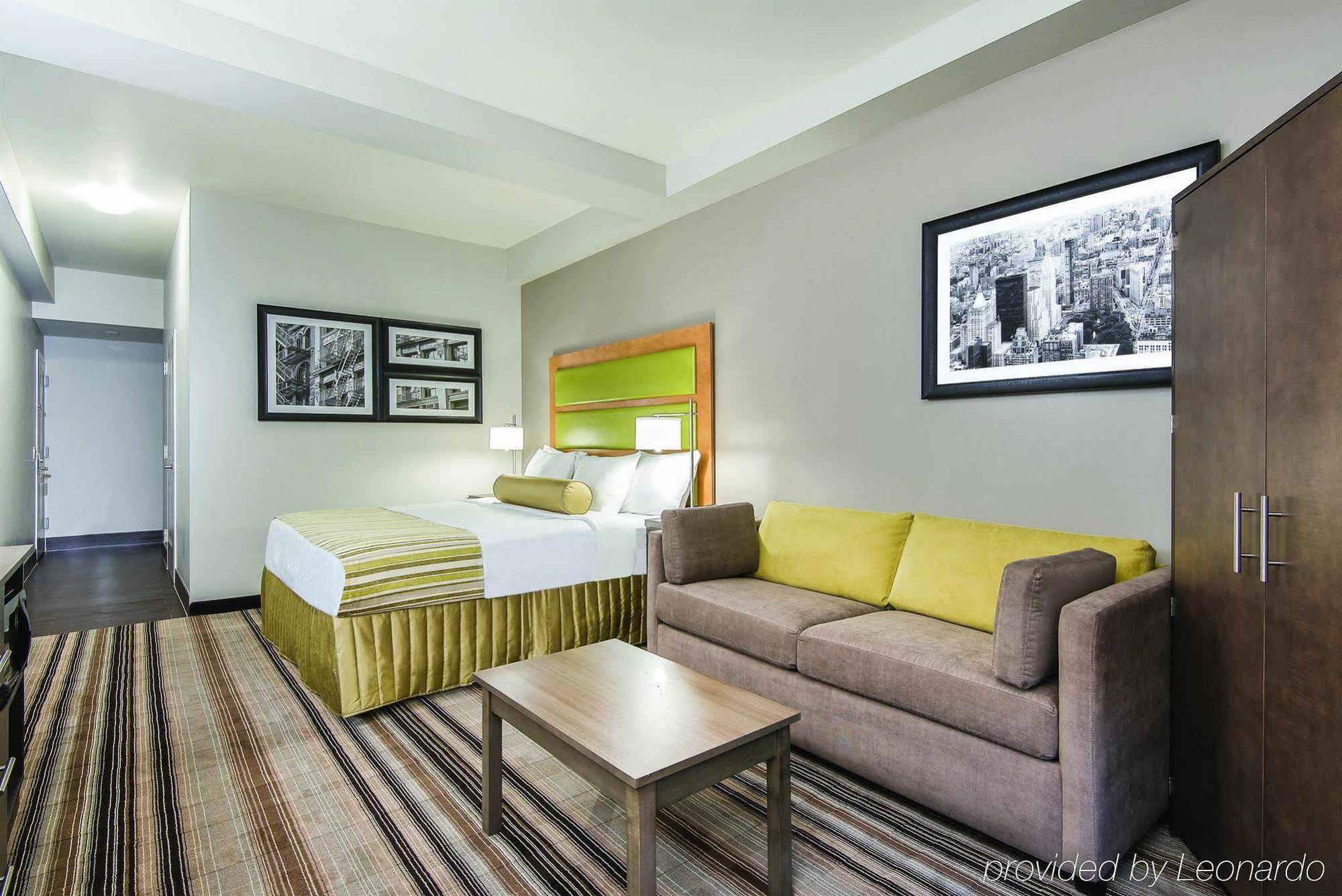 Hotel La Quinta By Wyndham Brooklyn East Nueva York Exterior foto